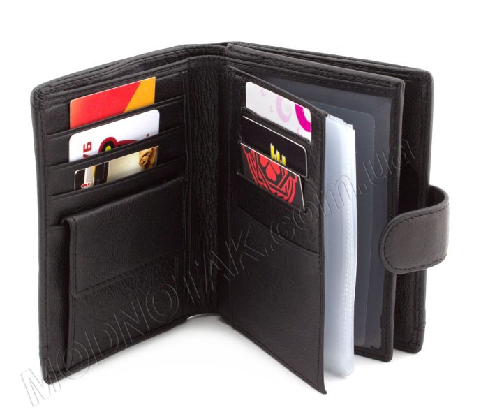 Peňaženka na doklady do auta s priehradkou na pas
