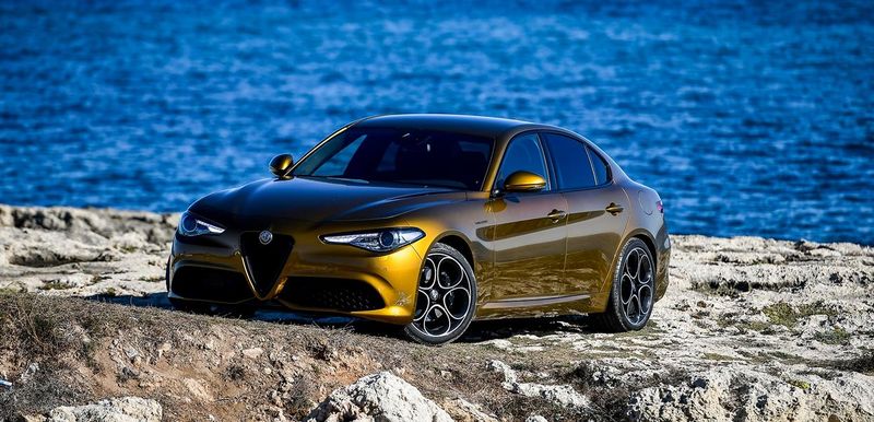 Alfa Romeo, Renault, Subaru и Toyota: дешевые героини &#8211; Спортивные автомобили