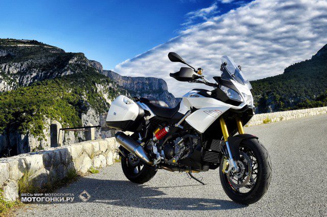 Aprilia Caponord 1200 French Alps test - Road test