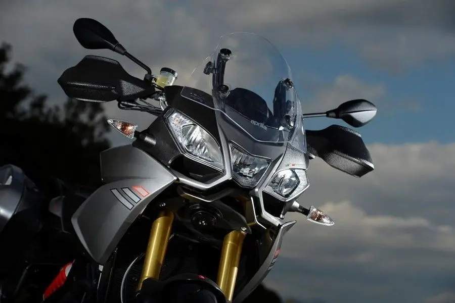 Aprilia Caponord 1200(11)