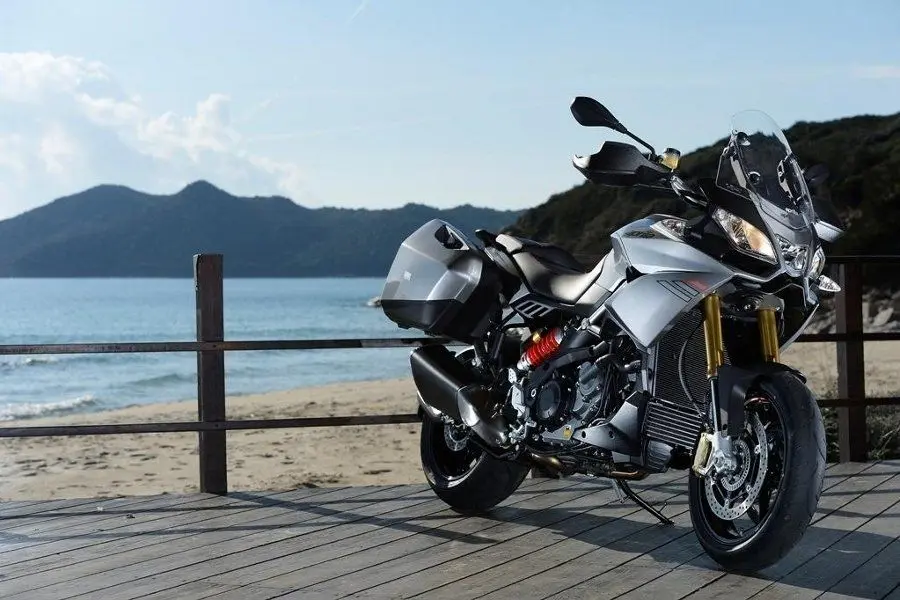 Aprilia Caponord 1200(3)