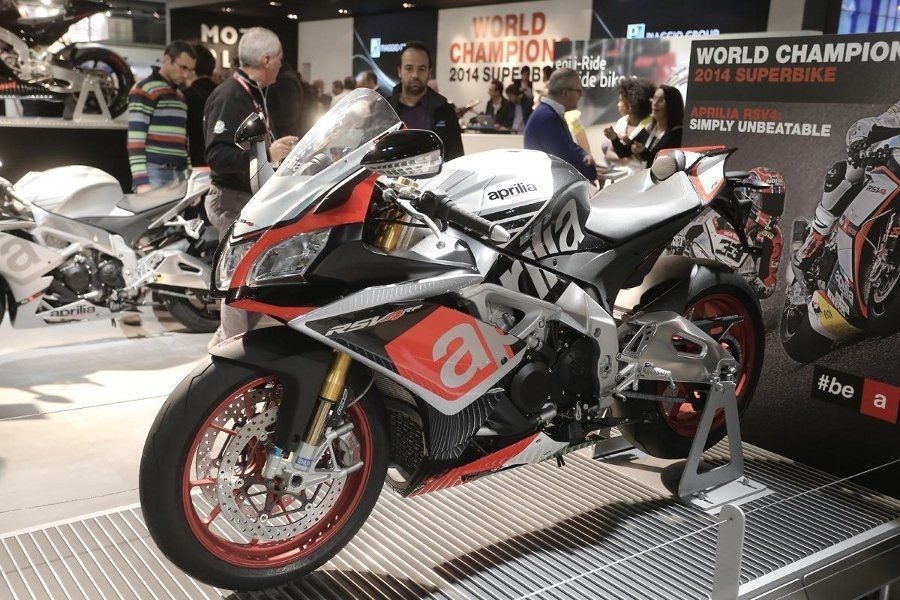 Aprilia rsv4 RF