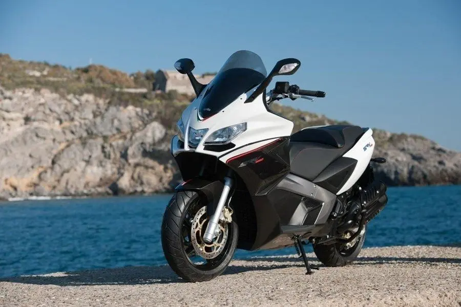 aprilia-srv-850