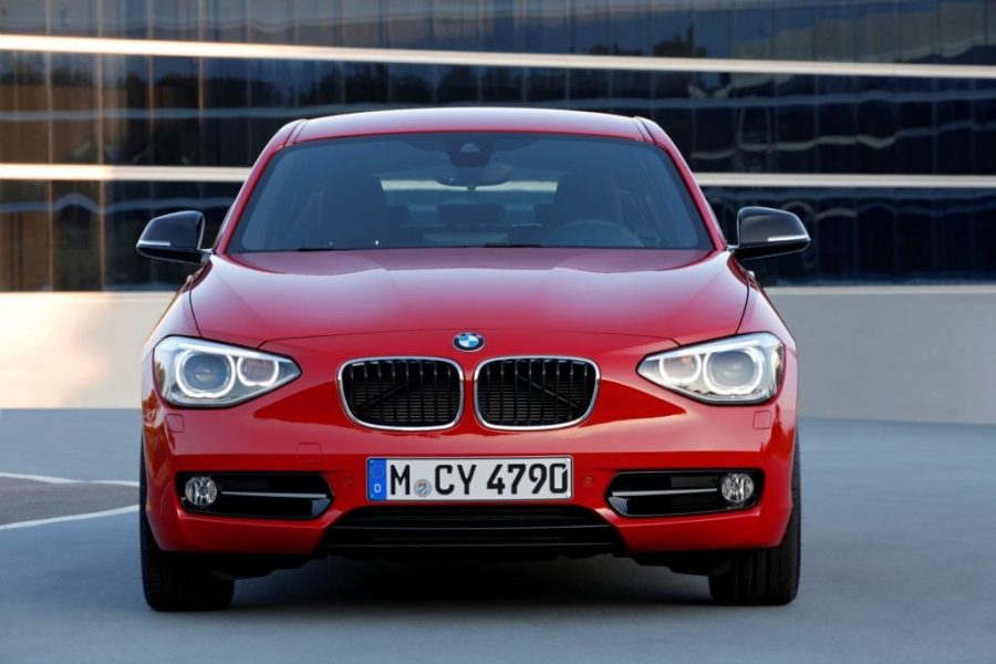 BMW 1 シリーズ: モデル、価格、機能、写真 – 購入ガイド