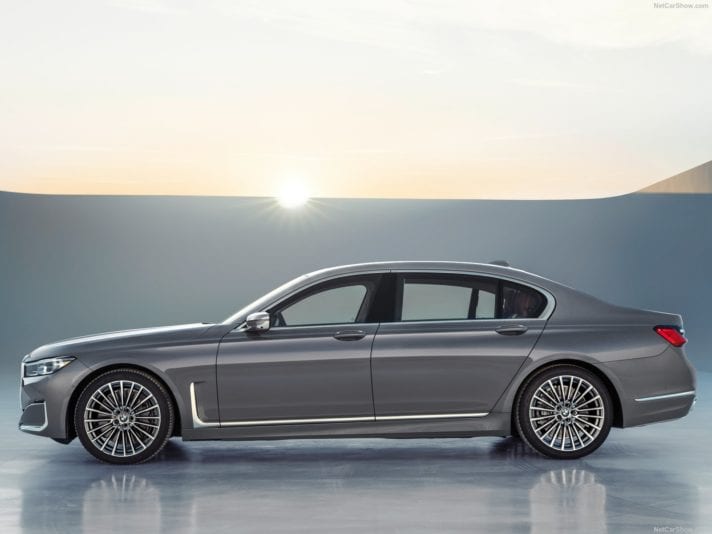 BMW 7 серии: модели, цены, характеристики и фотографии - Руководство по покупке 