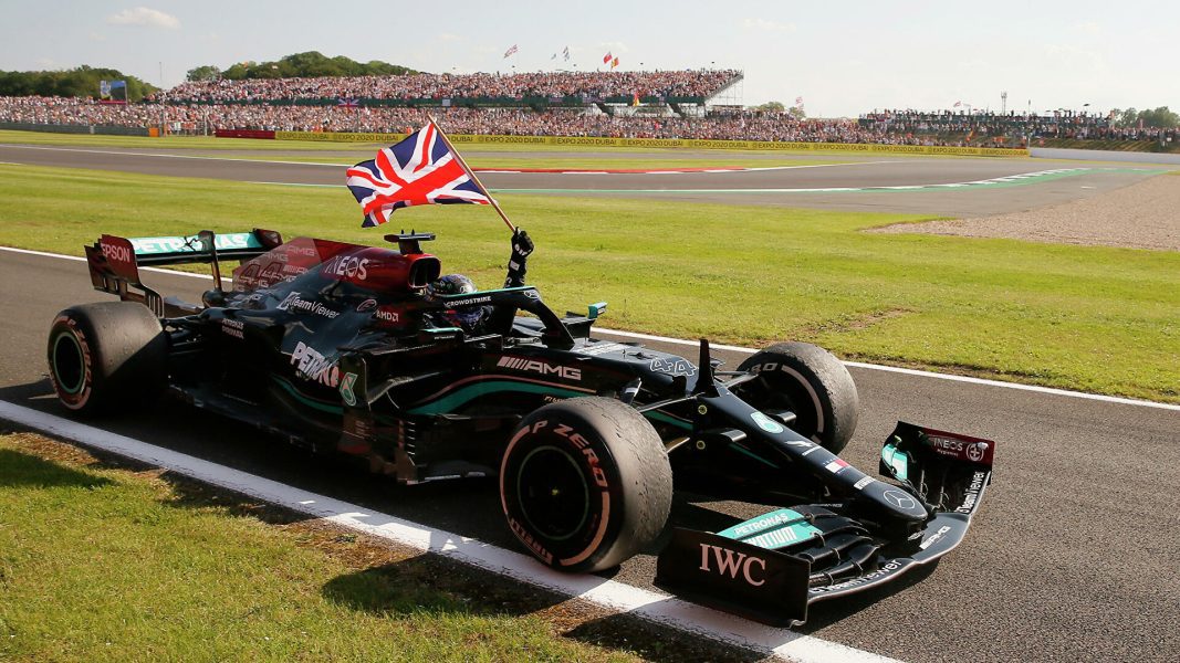 1 F2017 ကမ္ဘာ့ချန်ပီယံရှစ် - Hamilton သည် Belgian Grand Prix - Formula 1 ကို အနိုင်ရသည်။