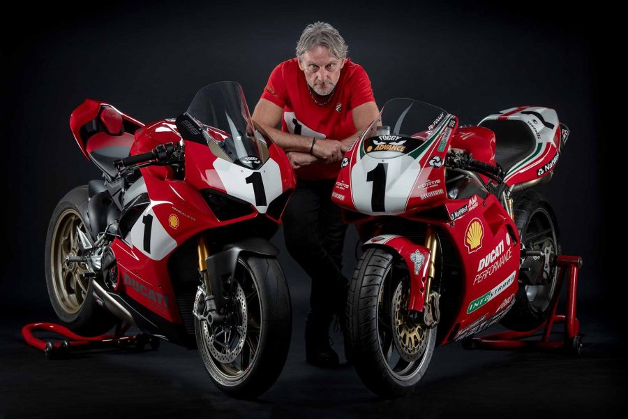 Ducati “25th Anniversary 916”, абмежаваная серыя, прысвечаная 25-годдзю мадэлі 916 – Мота-прэв'ю