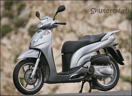Honda SH300i ABS 2016 – Recenze motocyklů