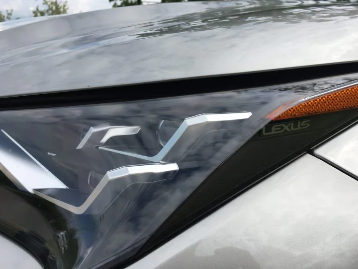 Lexus NX Hybrid 300h F-Sport - Prova su Strada 
