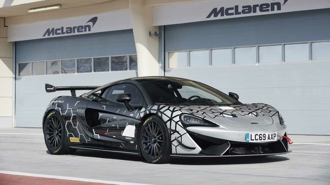 McLaren 620R. Licencirane utrke superautomobila - sportski automobili