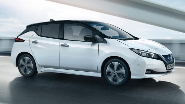 Nissan Leaf e +: méi héich a méi héich - Strooss Test