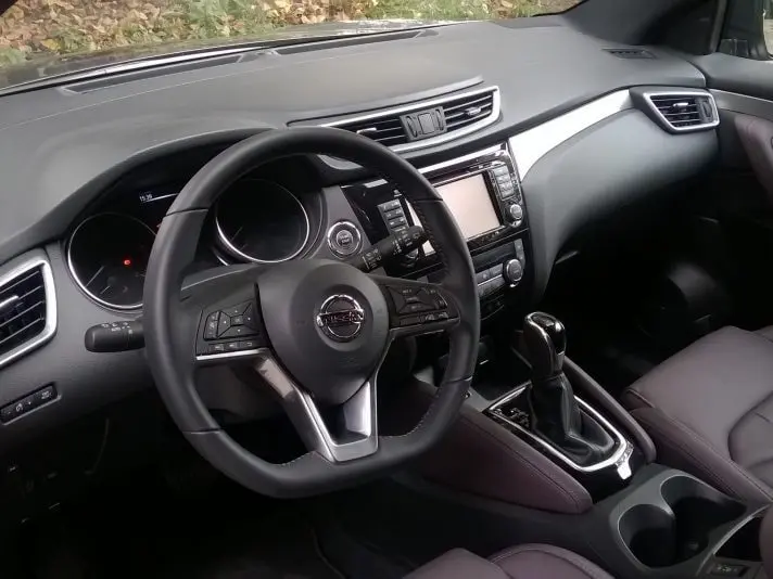 Nissan Qashqai 1.6 dCi 2WD Xtronic, тест - Road Test 