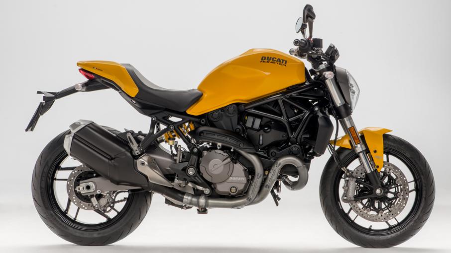New 821 Ducati Monster 2018 Motorcycle Preview
