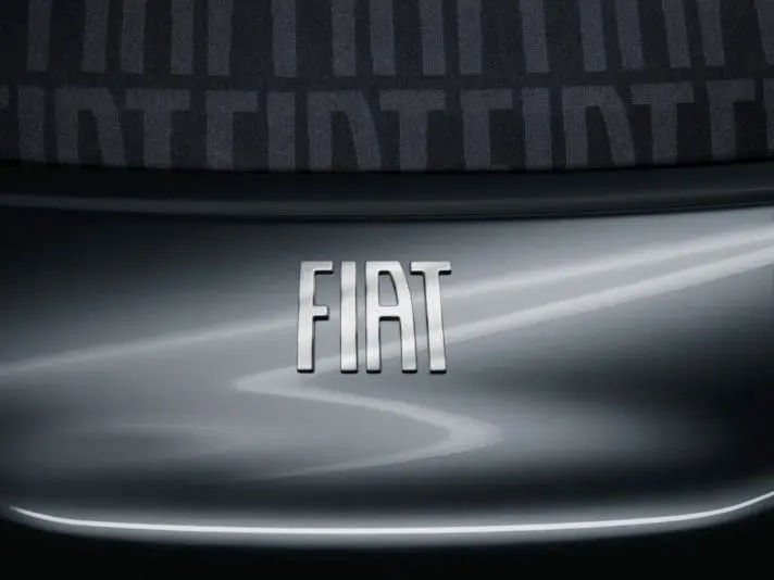 Новый Fiat 500 2020: фото и данные третьего поколения - Превью