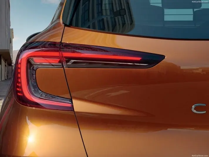 Новый Renault Captur: фото и данные - Превью