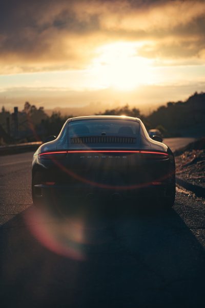 പോർഷെ ആർട്ടിക് അനുഭവം: സ്വീഡിഷ് ഐസിൽ 911 GTS - സ്പോർട്സ് കാറുകൾ