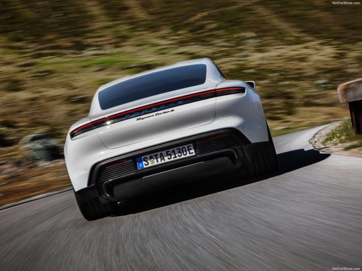 Porsche Taycan: фотографии, данные и цены - Превью 