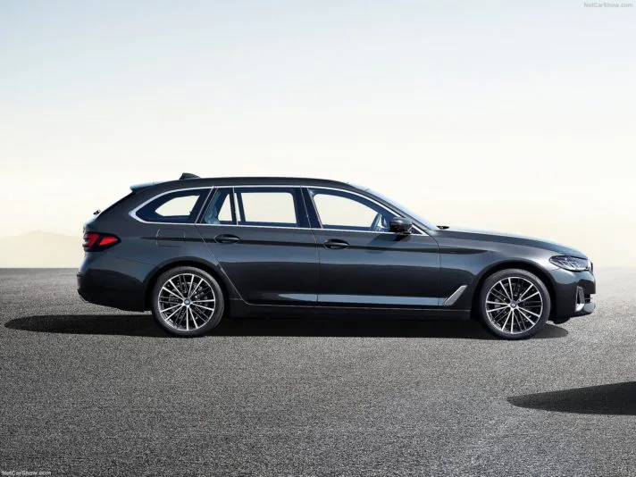 Рестайлинг BMW 5 серии: фото и данные - Превью 