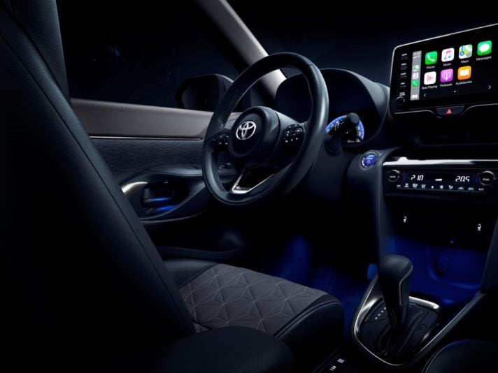 Toyota Yaris Cross: фото и данные - Превью 