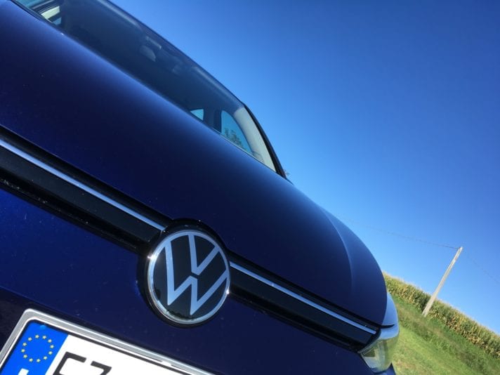 Volkswagen Golf 2.0 TDI 150 CV: самый любимый в Европе - Road Test 