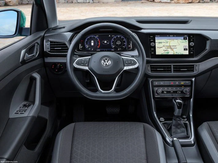 Volkswagen T-Cross: модели, цены, характеристики и фотографии - Руководство по покупке 