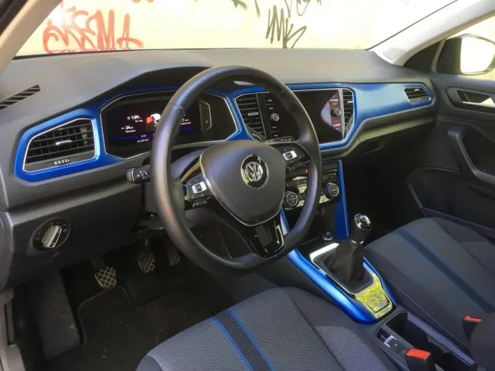 Volkswagen T-Roc 1.0 TSI, самый любимый итальянцами немец - Road Test