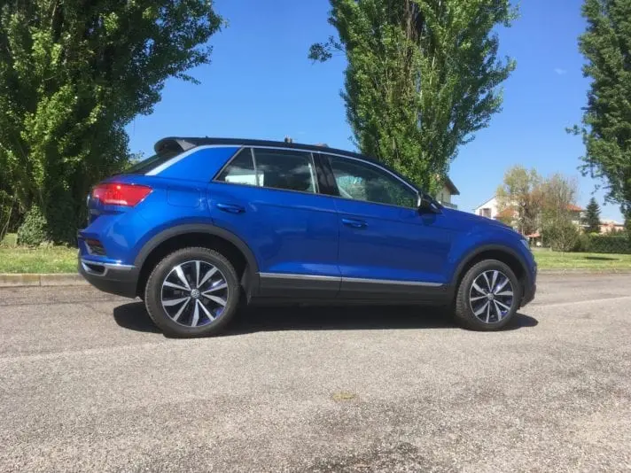 Volkswagen T-Roc 1.0 TSI, самый любимый итальянцами немец - Road Test