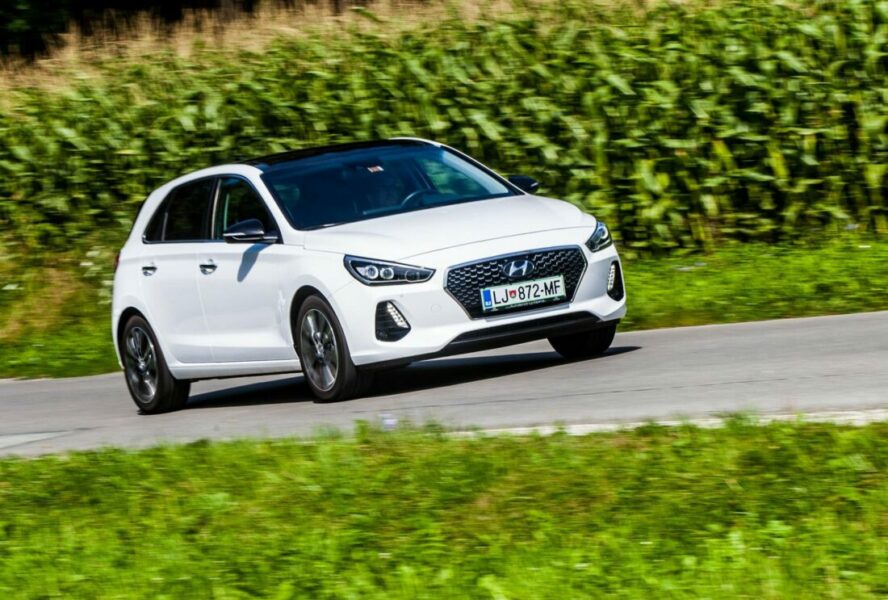 ການທົດສອບ Kratki: ຄວາມປະທັບໃຈຂອງ Hyundai i30 1.6 CRDi DCT