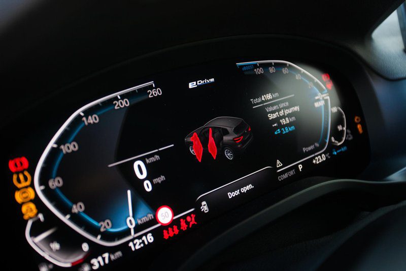 Kurztest: BMW X3 xDrive30e (2020) // Benzin und Strom – die perfekte Kombination