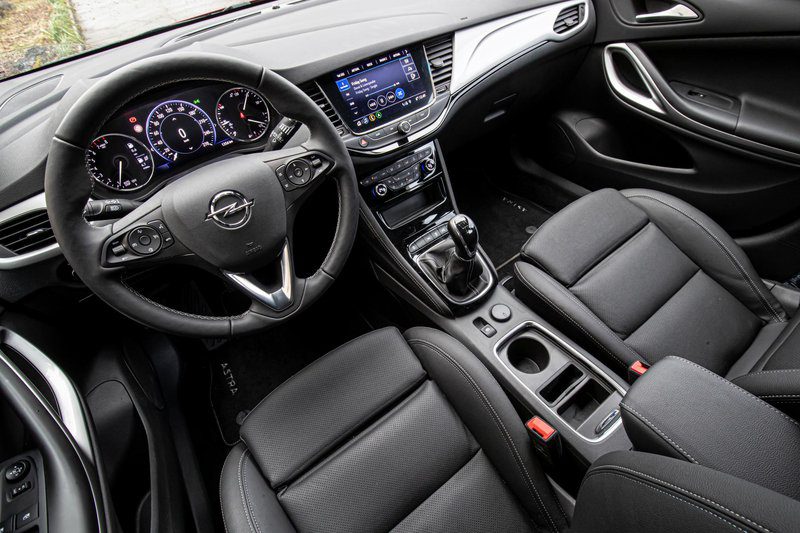 Краткий тест: Opel Astra 1.2 Turbo GS LINE // Last Astra