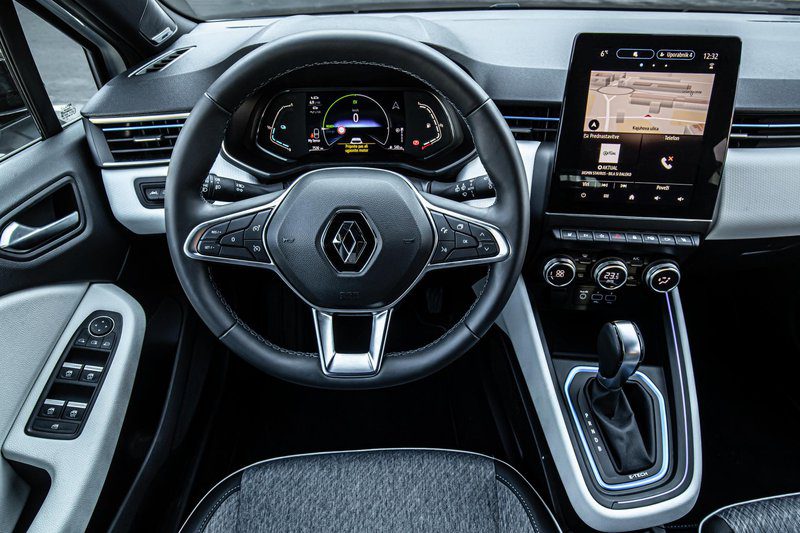 Краткий тест: Renault Clio E-Tech 140 Edition (2020) // Clio, как никогда раньше