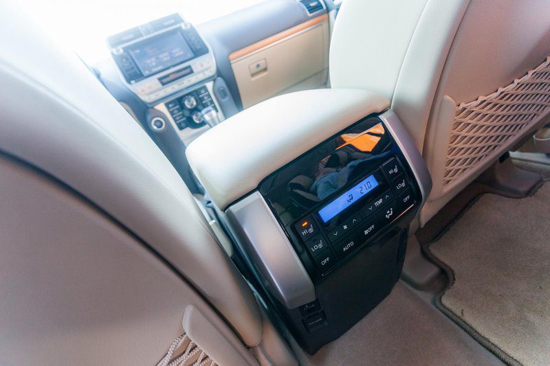 Краткий тест: Toyota Land Cruiser 2.8 D-4D Premium