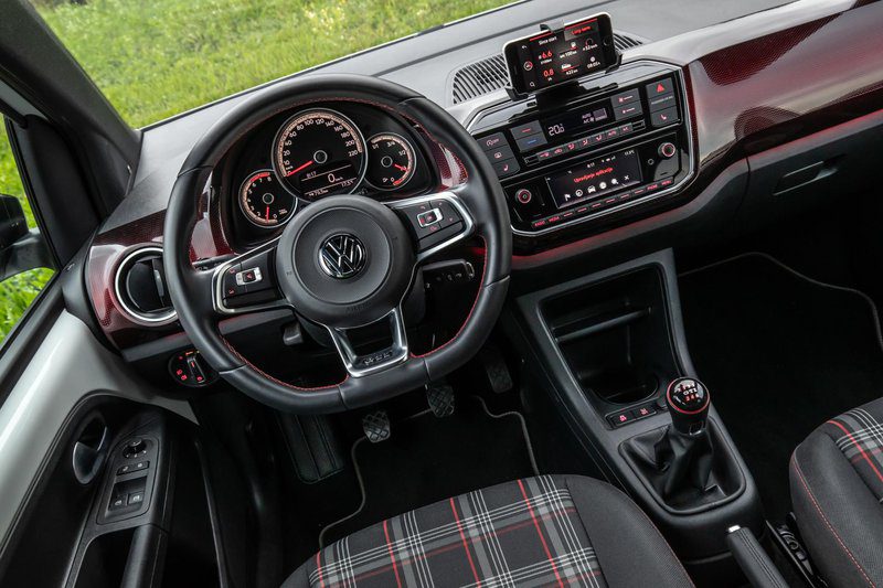 Краткий тест: Volkswagen Up! GTI