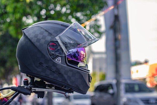 Лучшие полнолицевые мотоциклетные шлемы: сравнение 2020 года