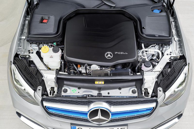 Mercedes-Benz GLC F-Cell сочетает в себе 24 года опыта