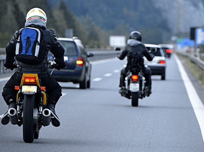 Мотоцикл: самые распространенные системы помощи водителю (ADAS)