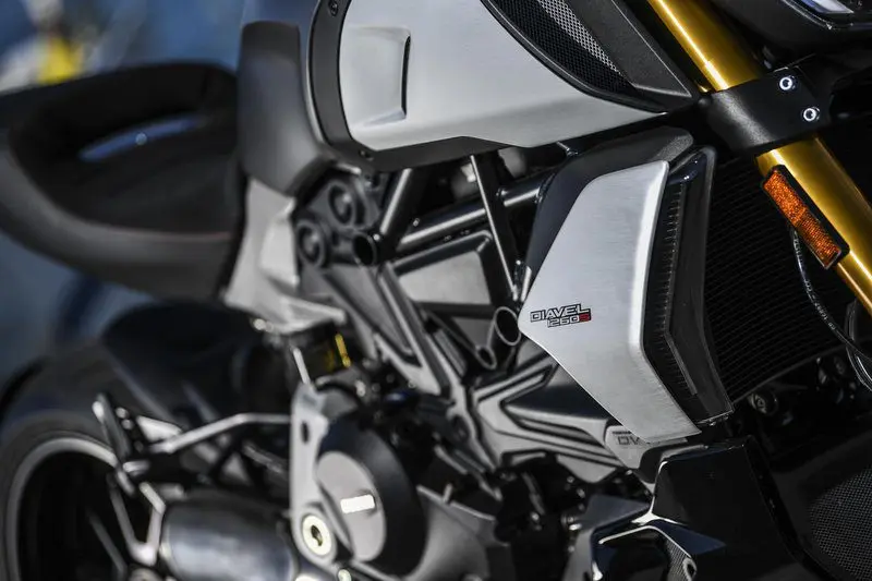 Мы ездили: Ducati Diavel 1260 S // Показ благородных мускулов