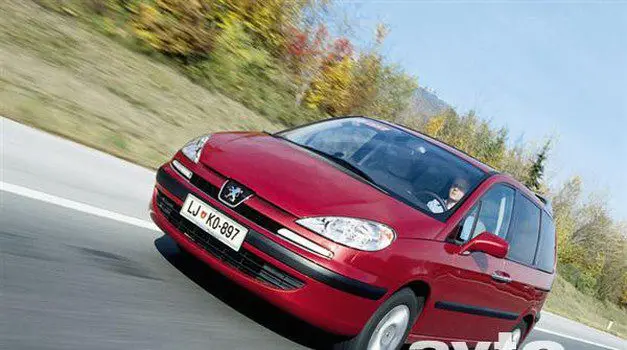Peugeot 807 ST Pullman 2.9 V6