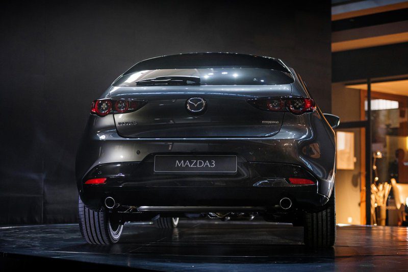 Представляем: Mazda3 // Лучше меньше, да лучше, но только в форме