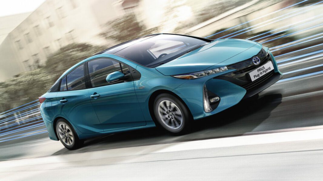 Testa Berfireh: Toyota Prius Plug-in Hybrid Executive