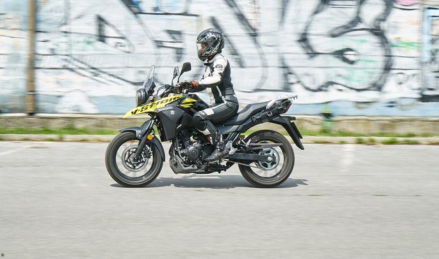 Расширенный тест Suzuki V-Strom 250, часть 1: в руках начинающего мотоциклиста