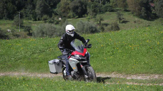 Тест - Ducati Multistrada 1260 Enduro // Лучшая мультистрада