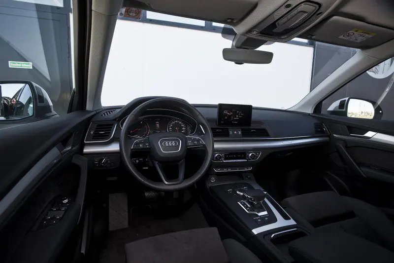 Тест: Audi Q5 2.0 TDI Quattro Basis