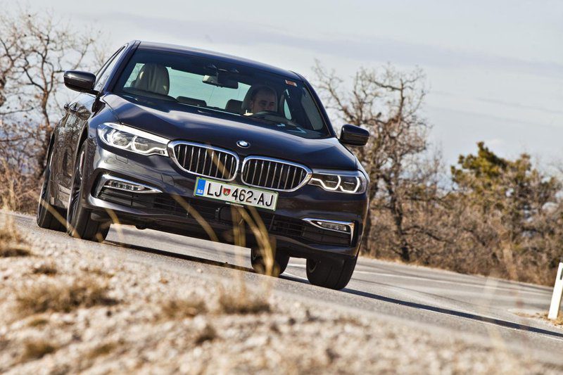 Тест: BMW 540i Luxury Line