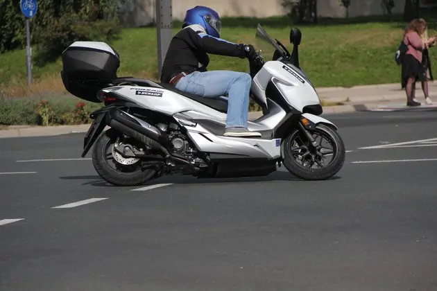 Тест: Honda Forza 300 (2018)