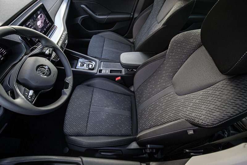 Тест: Škoda Octavia Combi 2.0 TDI DSG (2020) // Больше, чем просто прыжок
