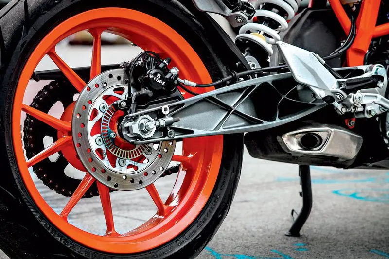 Тест: KTM 390 Duke