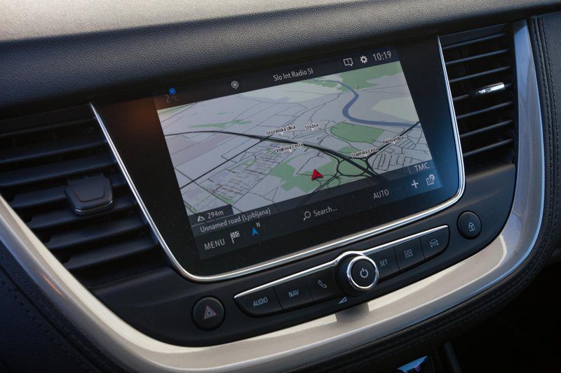 Тест: Opel Grandland X 1.6 CDTI Innovation