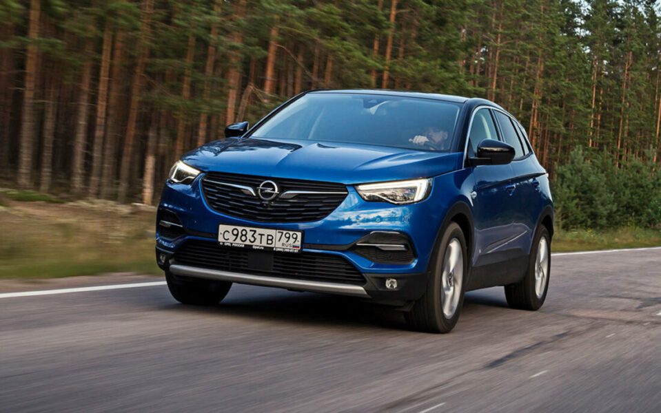 Факт: Opel Grandland X 1.6 CDTI Innovation