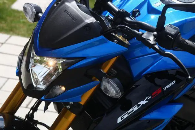 Test: Suzuki GSX-S 750 (2017)
